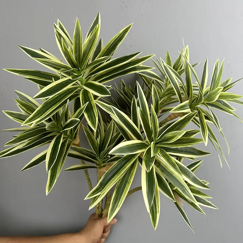 人工緑の植物熱帯ユリ竹花結婚式の装飾シミュレーションブラジル - Snake Plant のレビューと価格